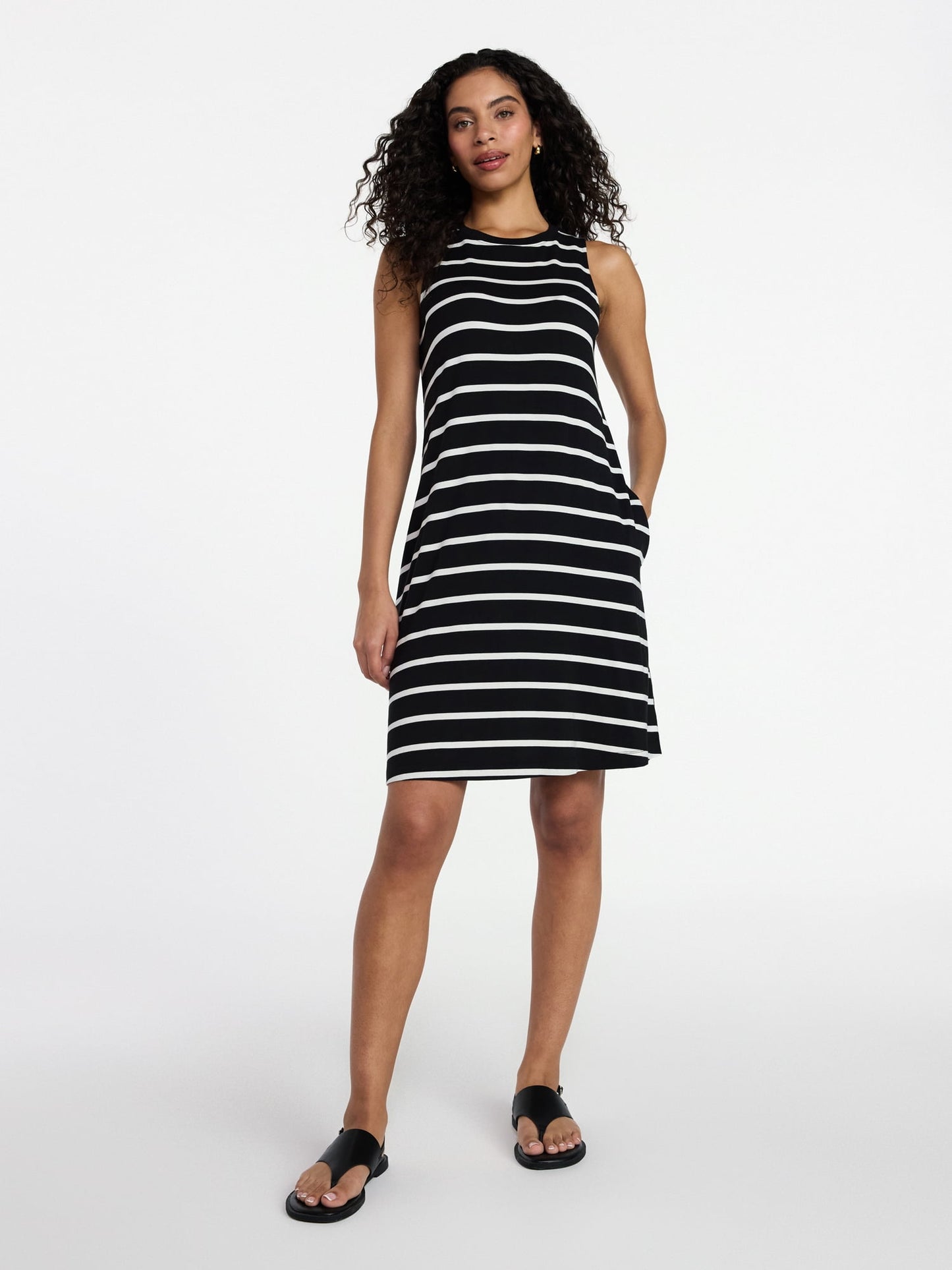 Time and Tru Women’s Sleeveless Knit Swing Dress, Sizes XS-XXXL