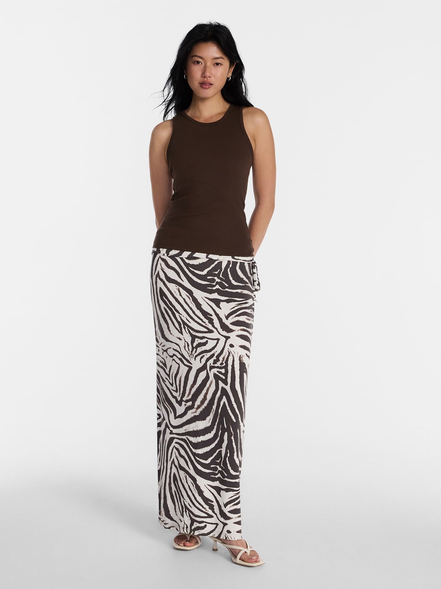 Fashnica- Ribbed- High- Neck- Tank- Top.jpg
