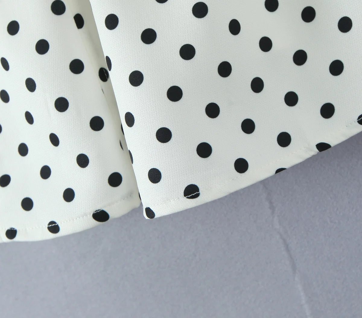 Fashnica Chic Retro Polka Dot Backless Halter Dress
