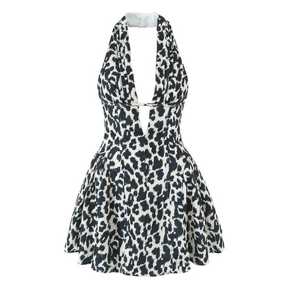 Fashnica Chic Retro Polka Dot Backless Halter Dress