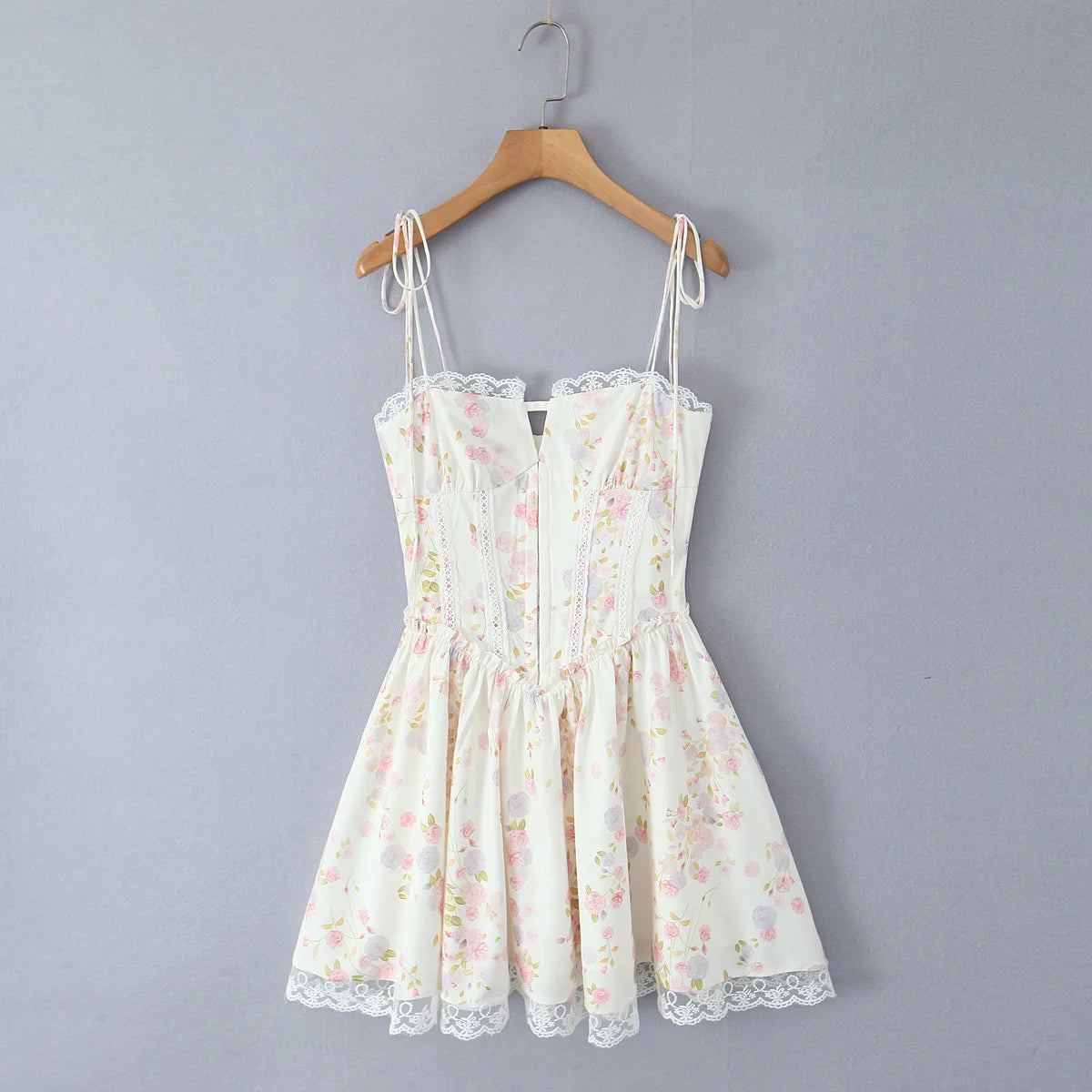 Fashnica -Floral -Lace -Sling- Party Mini -Dres.jpg