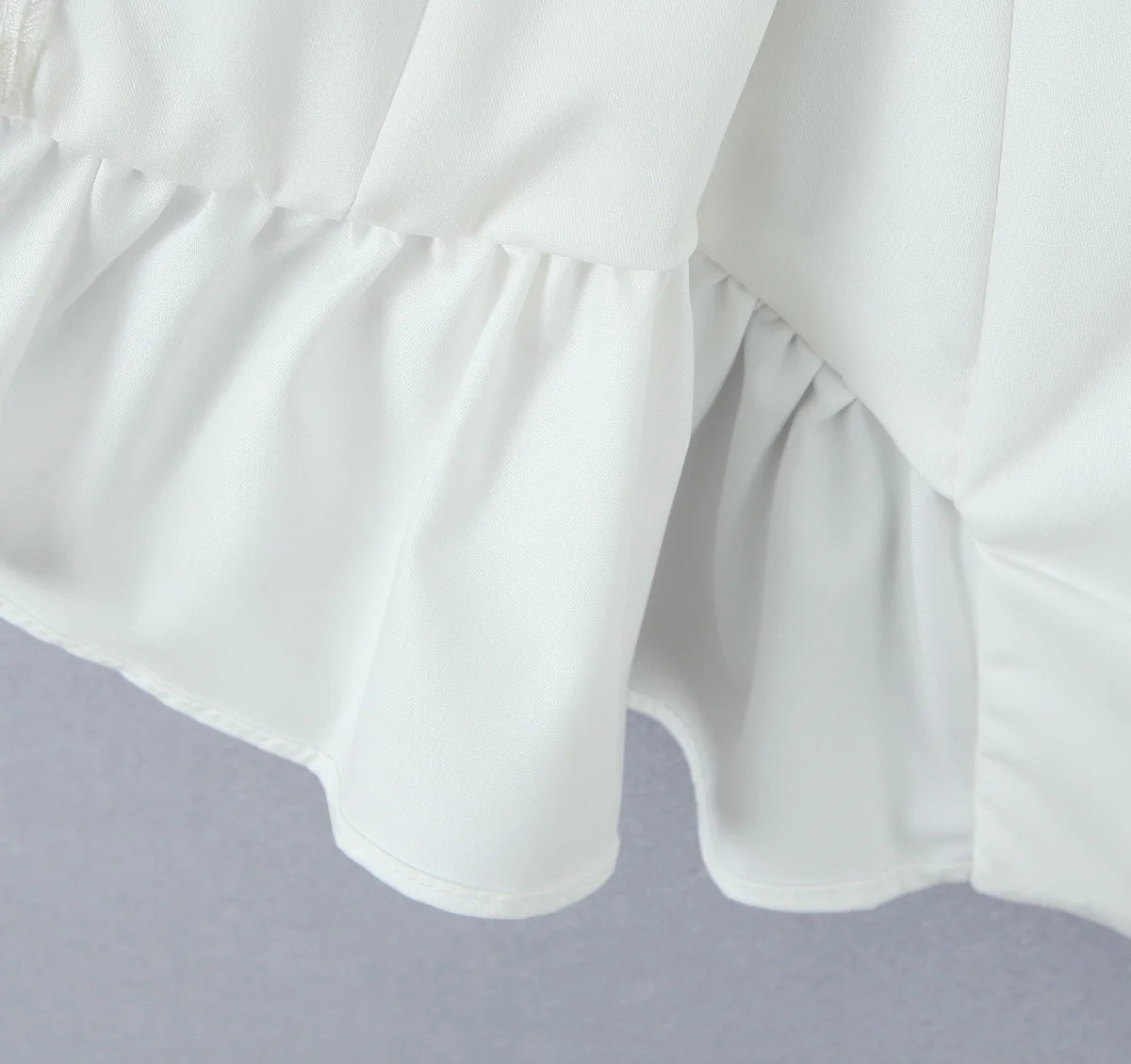 Fashnica Chic Ruffle Hem Sleeveless Party Crop